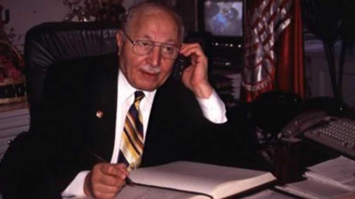 Rejisör Kim? Erbakan’ın Büyük Resim Uyarısı