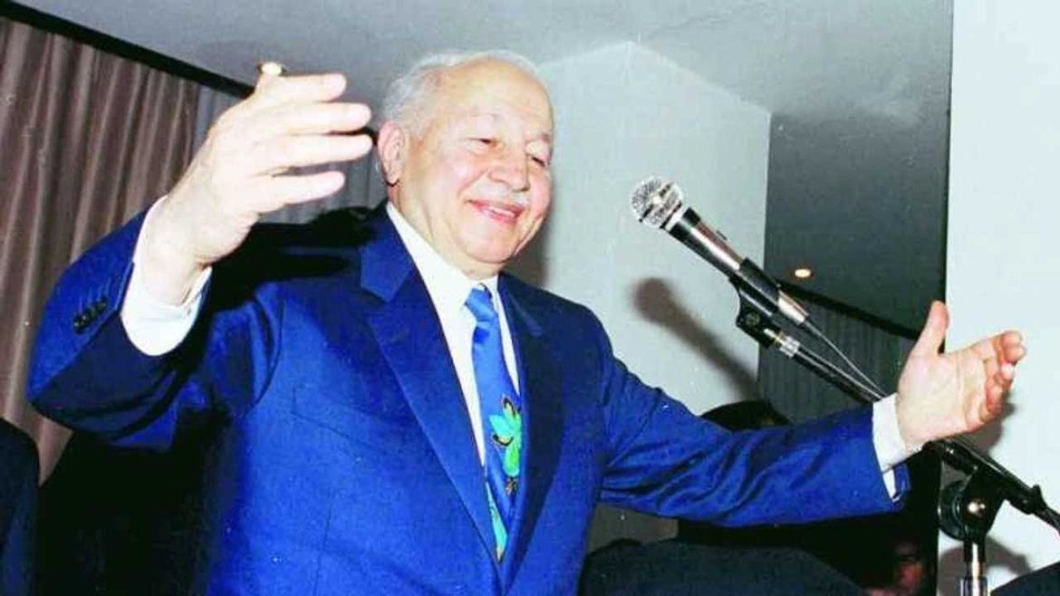 Necmettin Erbakan Kimdir? Hayatı, Düşünceleri ve Milli Görüş