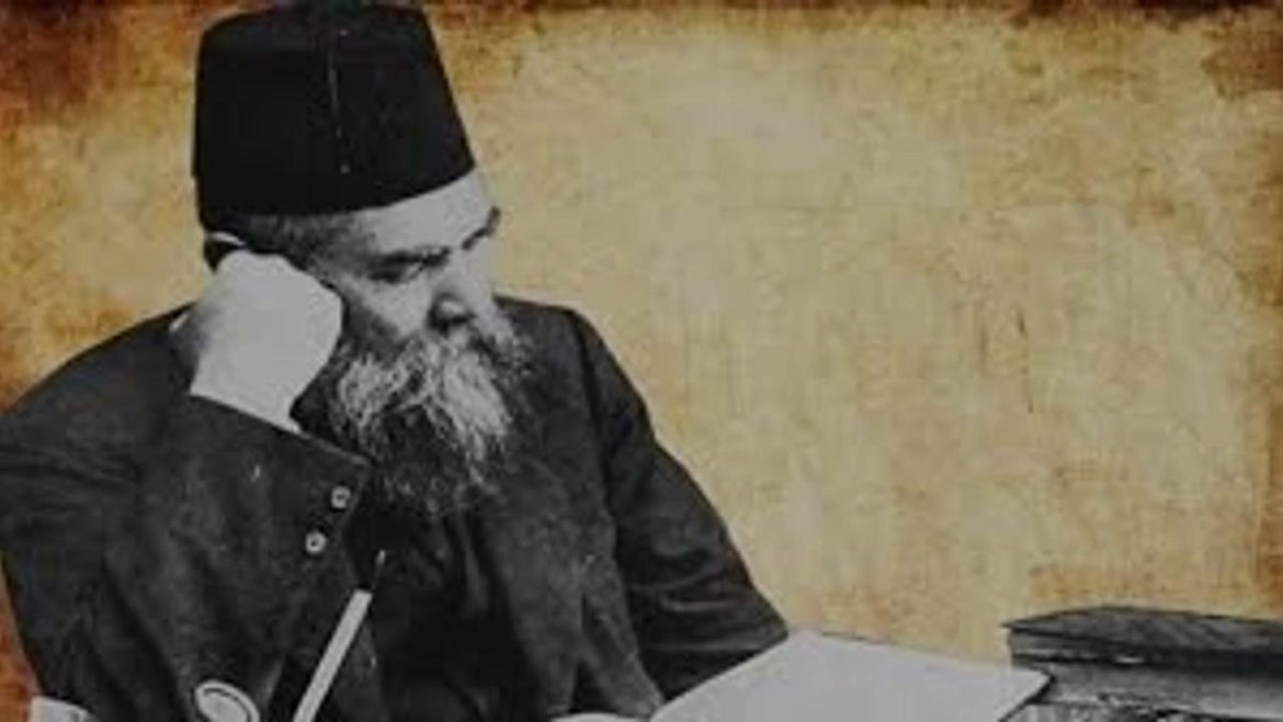 Ahmet Midhat Efendi Kimdir? Türk Romanının Öncüsü ve "Hâce-i Evvel"